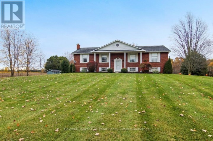 Photo 2 at 591960 OXFORD COUNTY Road 13, Norwich