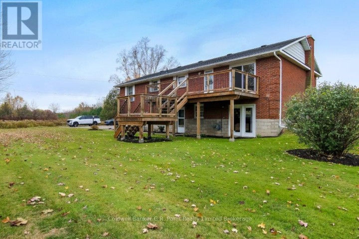 Photo 5 at 591960 OXFORD COUNTY Road 13, Norwich