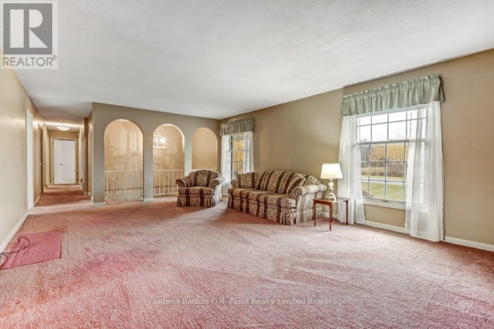 Photo 9 at 591960 OXFORD COUNTY Road 13, Norwich