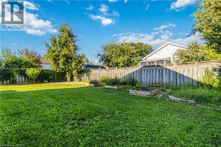 Photo 35 at 5 Cork Crescent, Brantford