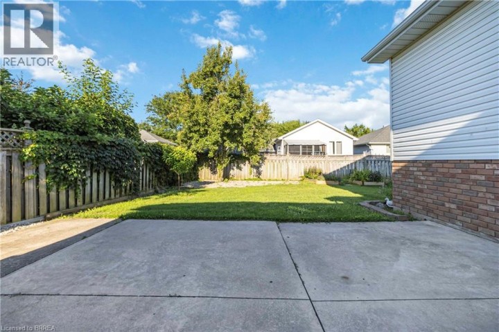 Photo 41 at 5 Cork Crescent, Brantford