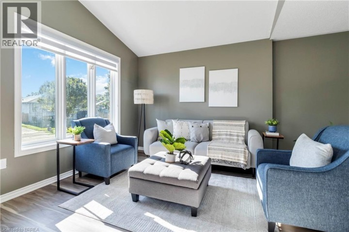 Photo 6 at 5 Cork Crescent, Brantford