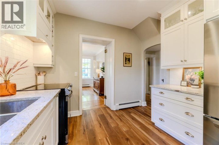 Photo 2 at 35 Egerton Street, Brantford