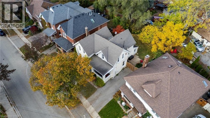 Photo 40 at 35 Egerton Street, Brantford