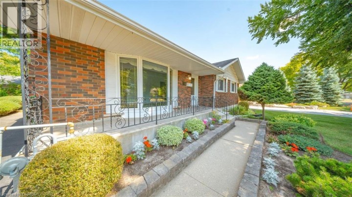 Photo 4 at 73 Pusey Boulevard, Brantford