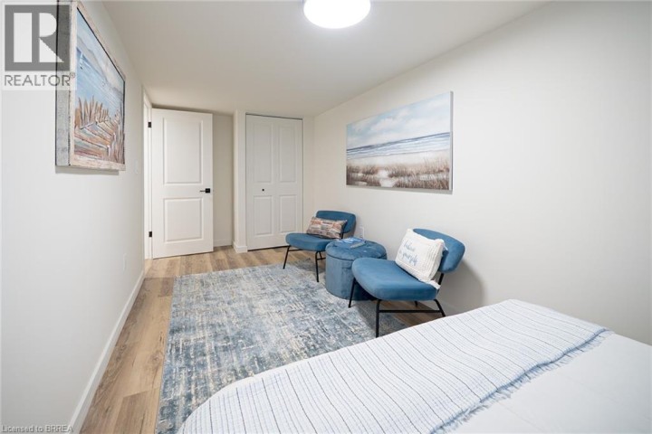 Photo 26 at 37 Rowanwood Avenue, Brantford