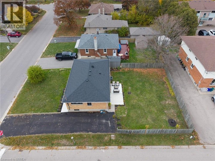 Photo 30 at 37 Rowanwood Avenue, Brantford