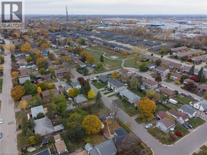 Photo 33 at 37 Rowanwood Avenue, Brantford