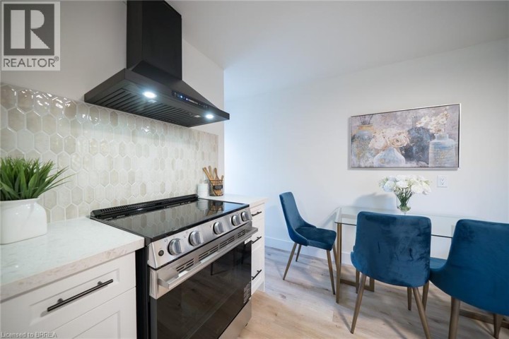 Photo 9 at 37 Rowanwood Avenue, Brantford