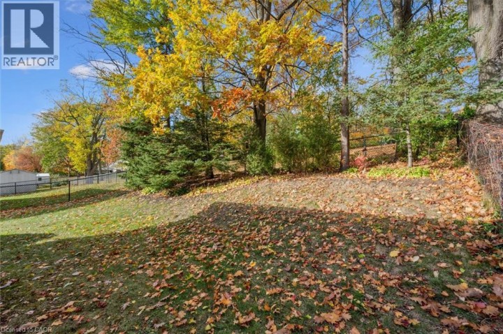 Photo 27 at 22 Myrtleville Drive, Brantford