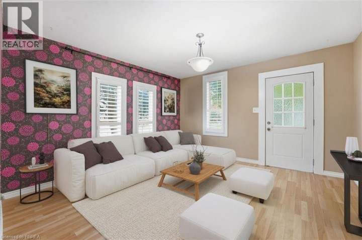 Photo 2 at 150 Catharine Avenue, Brantford