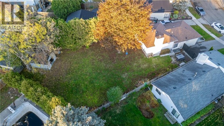 Photo 27 at 17 Kanata Crescent, Brantford