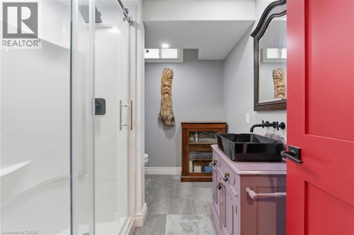 Photo 33 at 69 Hunter Way, Brantford