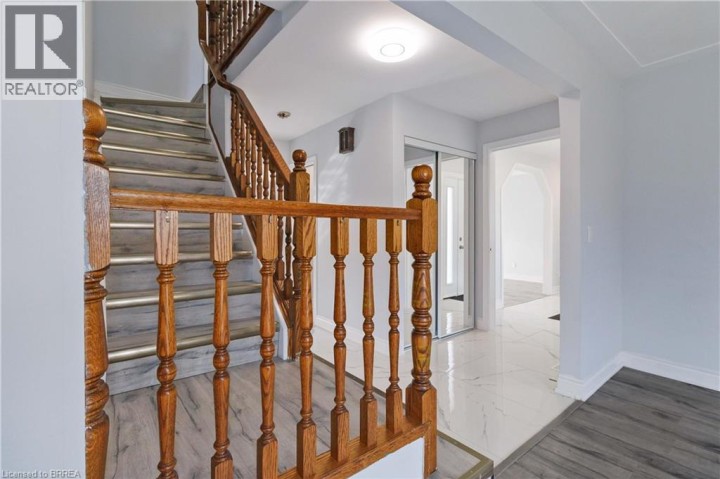 Photo 25 at 8 War Road, Brantford