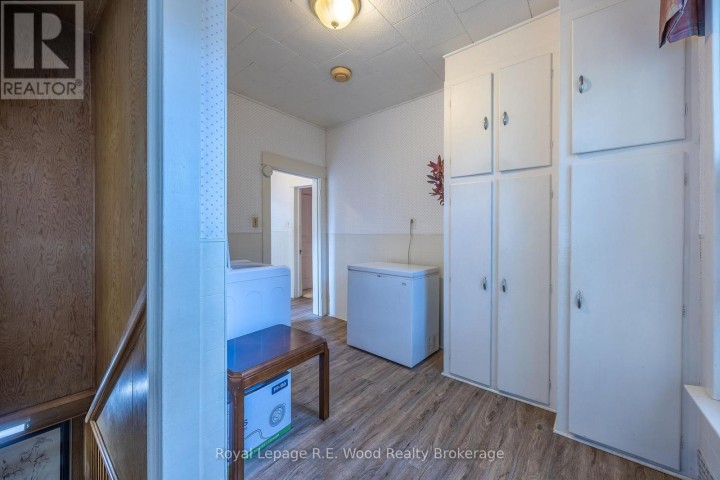 Photo 17 at 48 Lisgar Avenue, Tillsonburg