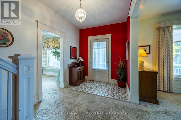 Photo 4 at 48 Lisgar Avenue, Tillsonburg