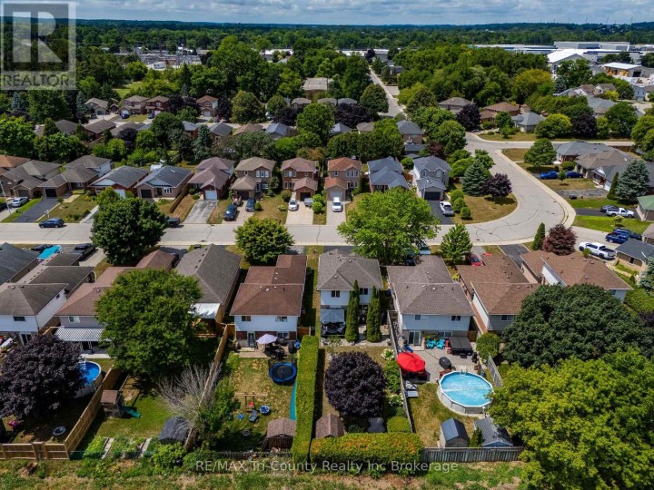 Photo 29 at 21 Kara Lane, Tillsonburg