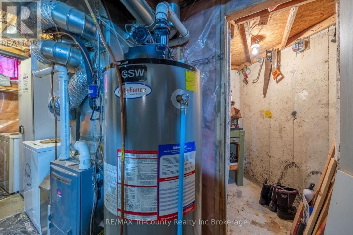 Photo 32 at 21 Kara Lane, Tillsonburg