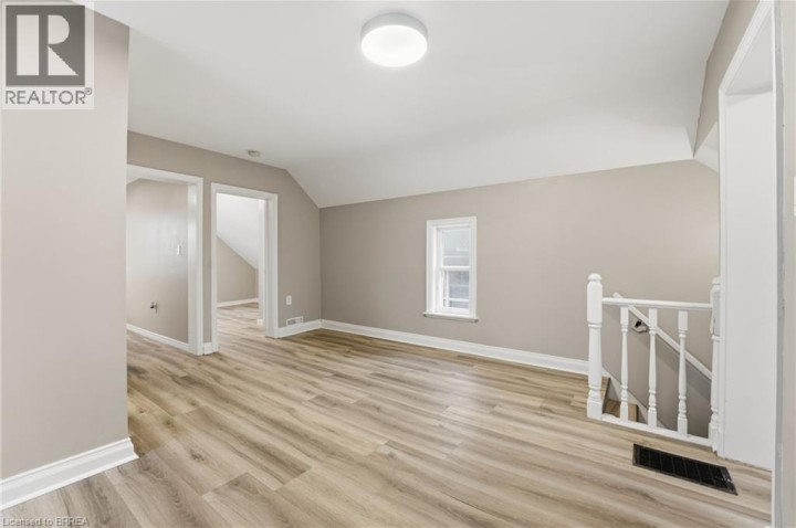 Photo 10 at 43 Richardson Street, Brantford