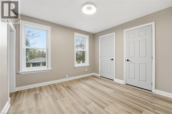 Photo 11 at 43 Richardson Street, Brantford