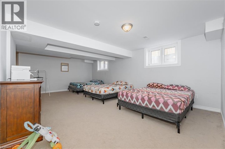 Photo 11 at 854 Springbank Avenue N, Woodstock