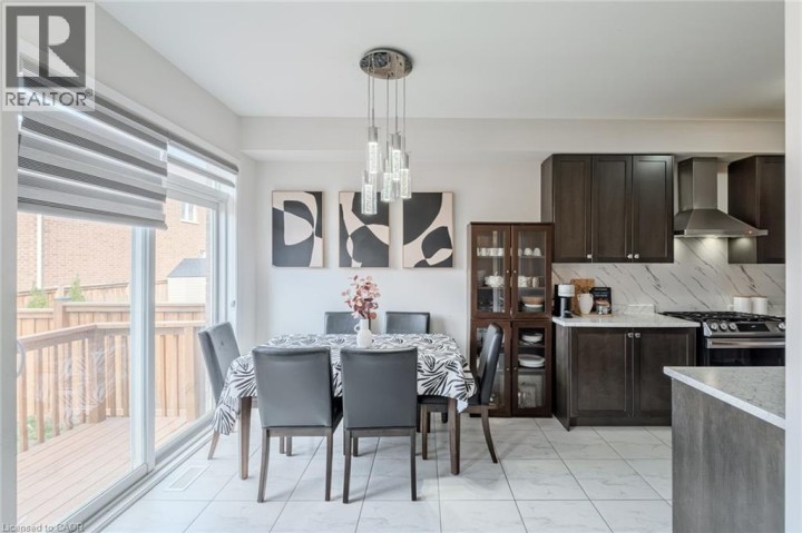 Photo 11 at 36 Munro Circle, Brantford