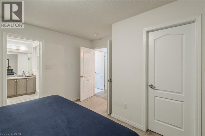 Photo 23 at 36 Munro Circle, Brantford