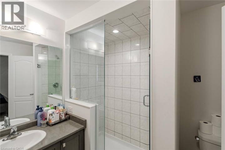 Photo 26 at 36 Munro Circle, Brantford