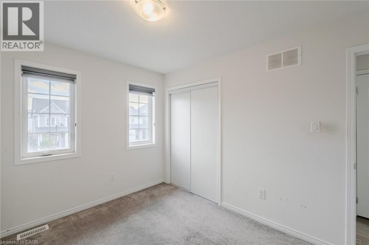 Photo 31 at 36 Munro Circle, Brantford