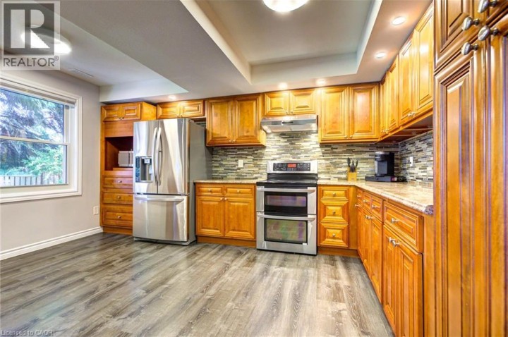 Photo 23 at 10 Glen Abbey Court, Woodstock