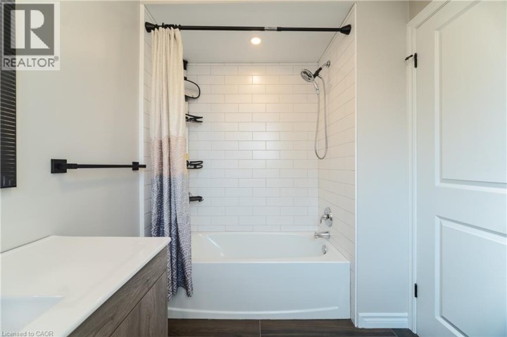 Photo 20 at 100 North Park Street, Brantford