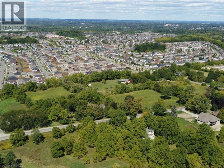 Photo 3 at 453 Mount Pleasant Road, Tutela Heights, Brantford