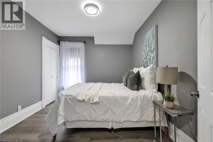 Photo 12 at 174 William Street, Brantford