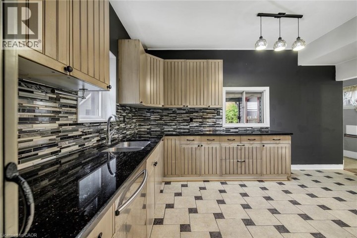 Photo 18 at 174 William Street, Brantford