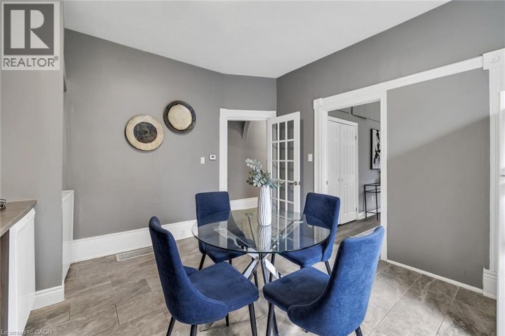 Photo 6 at 174 William Street, Brantford