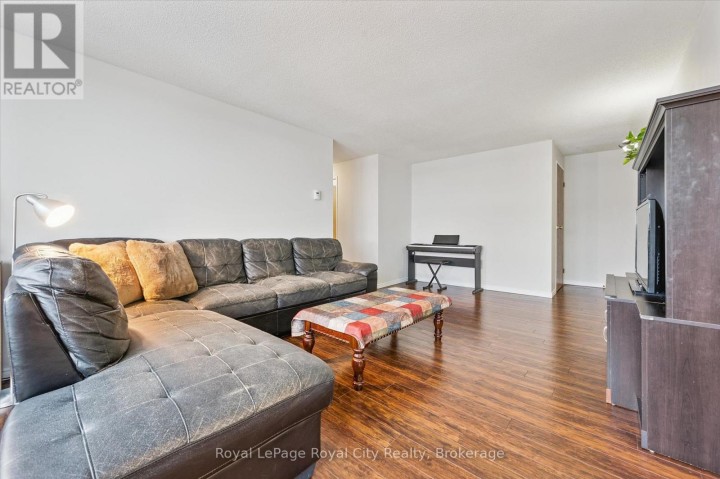 Photo 11 at 1410 - 35 Green Valley Drive