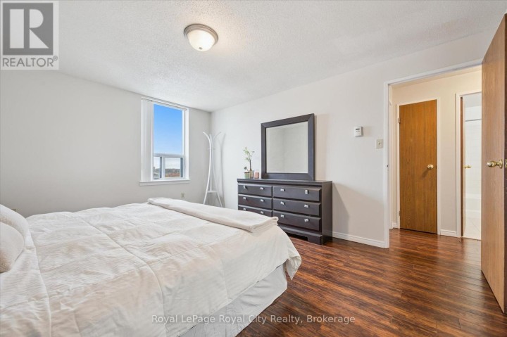 Photo 16 at 1410 - 35 Green Valley Drive