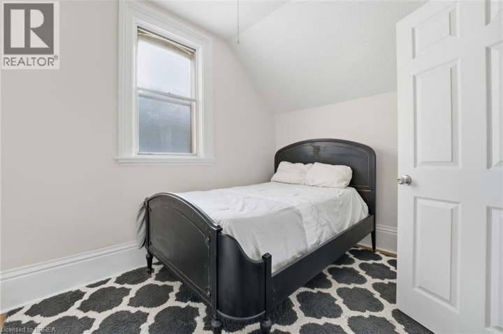 Photo 15 at 117 Murray Street, Brantford