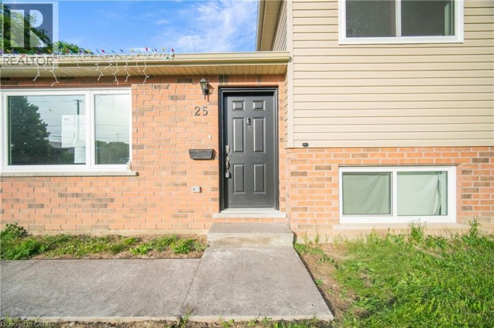 Photo 4 at 25 Patterson Avenue, Brantford