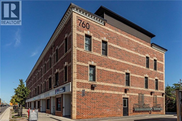 Photo 5 at 760 LAKESHORE Road E 201