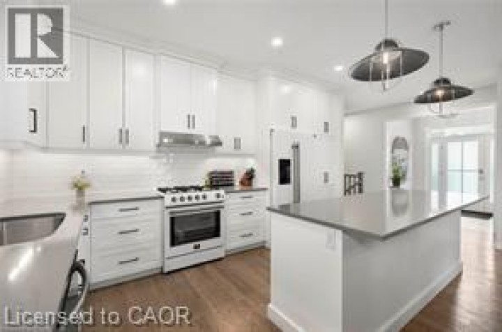 Photo 7 at 3 Coulthard Street, Tillsonburg