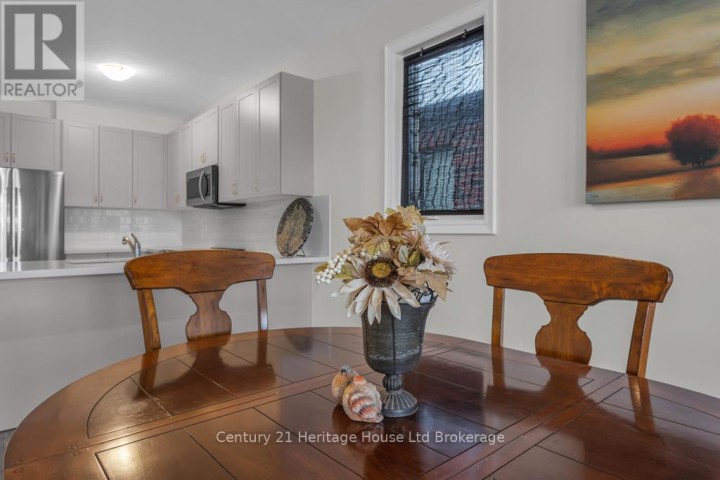 Photo 11 at 30 Seaton Crescent, Tillsonburg