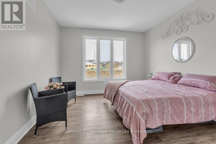 Photo 15 at 30 Seaton Crescent, Tillsonburg