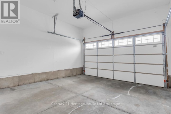 Photo 22 at 30 Seaton Crescent, Tillsonburg