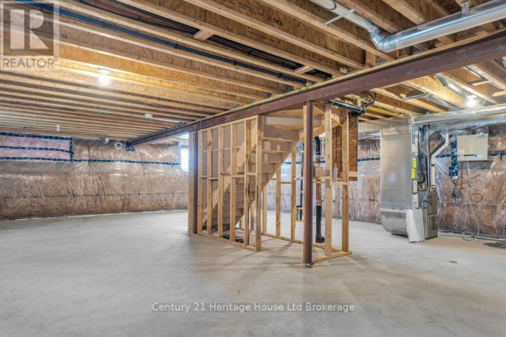 Photo 24 at 30 Seaton Crescent, Tillsonburg