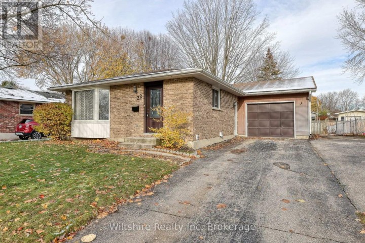 Photo 1 at 22 Centennial Avenue, Tillsonburg