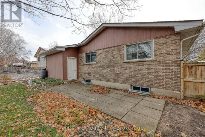 Photo 8 at 22 Centennial Avenue, Tillsonburg