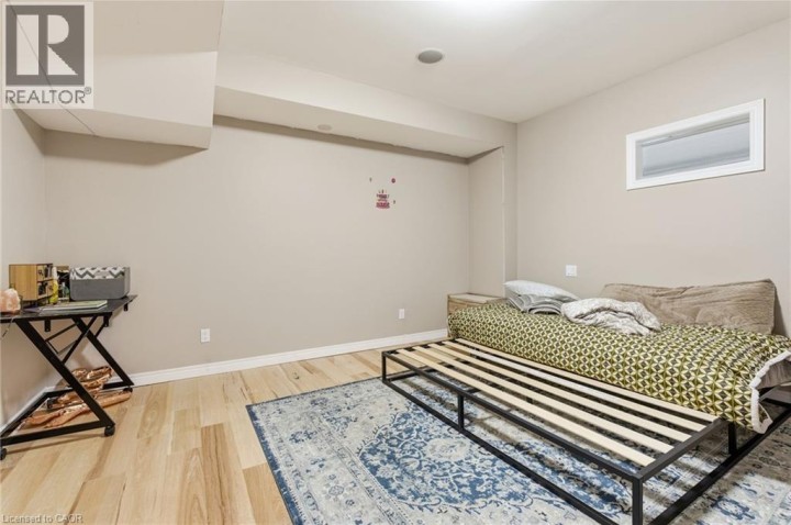 Photo 38 at 17 Hoodless Court, Brantford