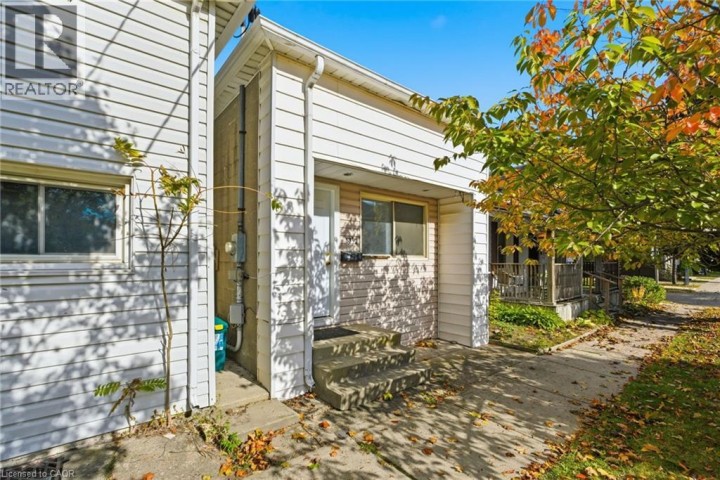 Photo 2 at 53 1/2 - 55 Duke Street, Brantford