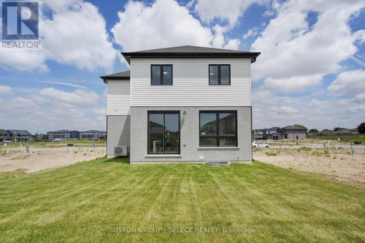 Photo 3 at 42 E Lucas Road E, St. Thomas